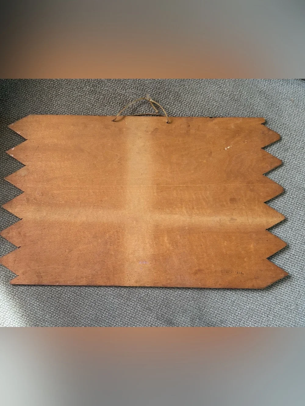 Warning Fishing Pox Wooden Sign - Red and Brown